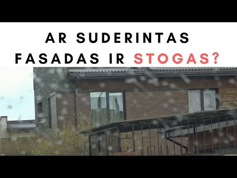 Ar suderintas fasadas ir stogas?